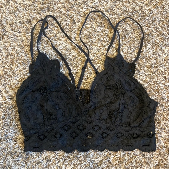 Anemone Bralette: Black, Small - Picture 4 of 7
